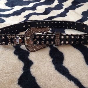 Buckle bling belt