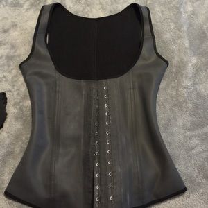 Vest latex corset