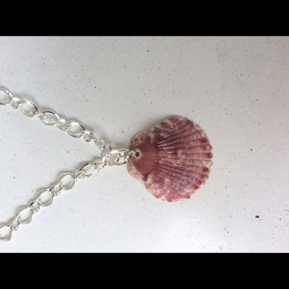 Shell necklace - Picture 2 of 4