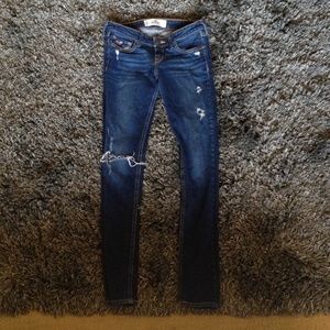 Hollister jeans