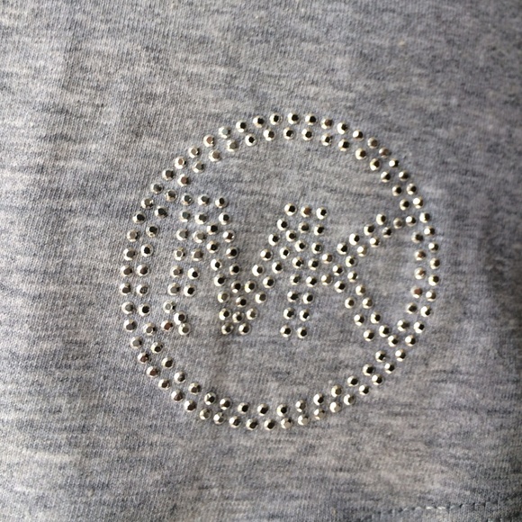 ❌SOLD❌Grey MK tee w/Silver Logo + Silver MK Purse - Picture 2 of 4