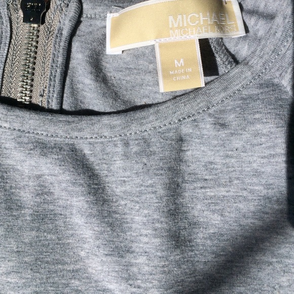 ❌SOLD❌Grey MK tee w/Silver Logo + Silver MK Purse - Picture 3 of 4