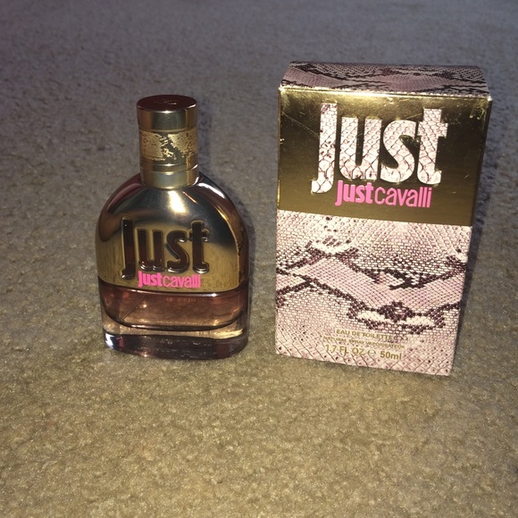 Robert Cavalli Perfume