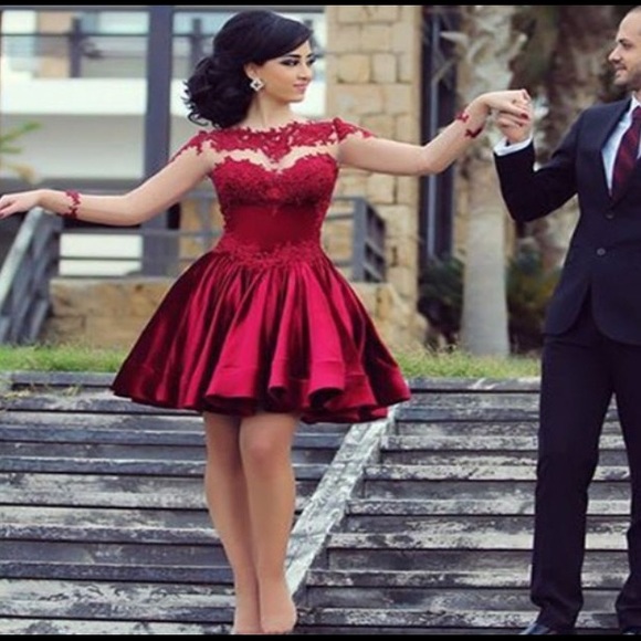 🔆Sexy Classic Lace Red Dress - Picture 2 of 3