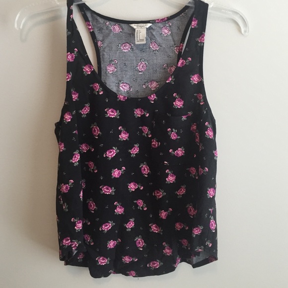 Black floral tank top. Size small