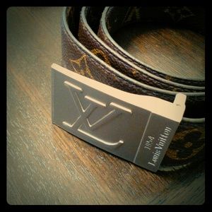 Louis vuitton belt