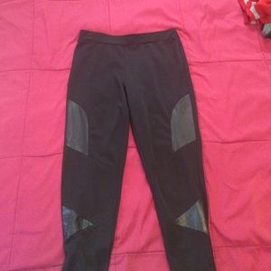 Women's Kardashian kollection spandex leggings