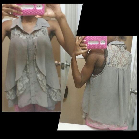 Sleeveless lace blouse - Picture 3 of 3