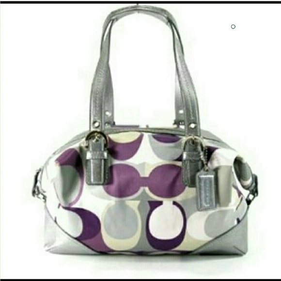 ☆☆☆PRICE FIRM☆☆☆AUTHENTIC Coach HANDBAG