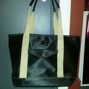 Dooney & Bourke tote