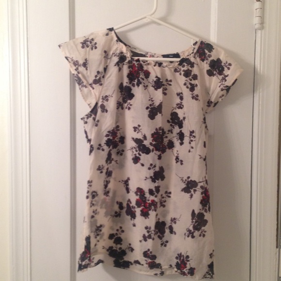 Floral silk blend Gap top