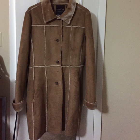 Marc New York by Andrew Marc - Picture 2 of 4