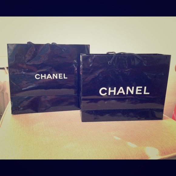Set of 2!! 100% Authentic Chanel shopping bag. ❤️