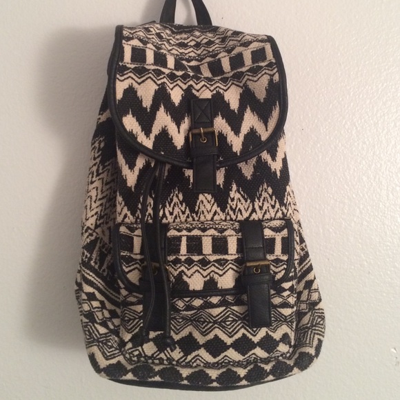 Claire's Handbags - Claire's backpack