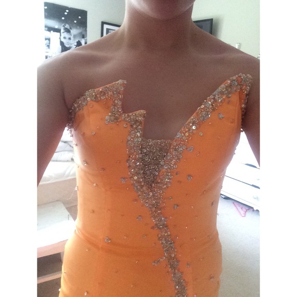 Sold - Picture 2 of 4