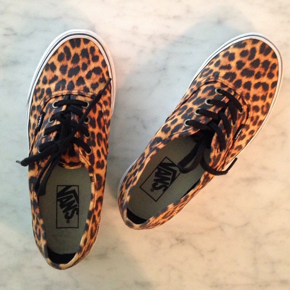 Vans original leopard lo pro sneakers