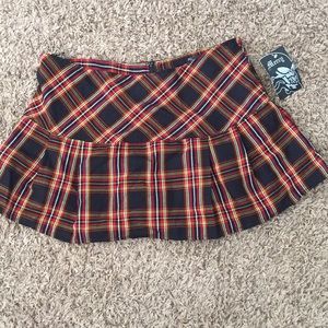 New with tags plaid mini skirt size XL juniors