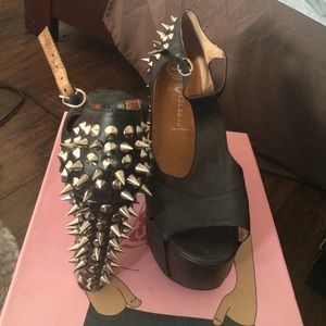 Jeffrey Campbell shoe in foxy