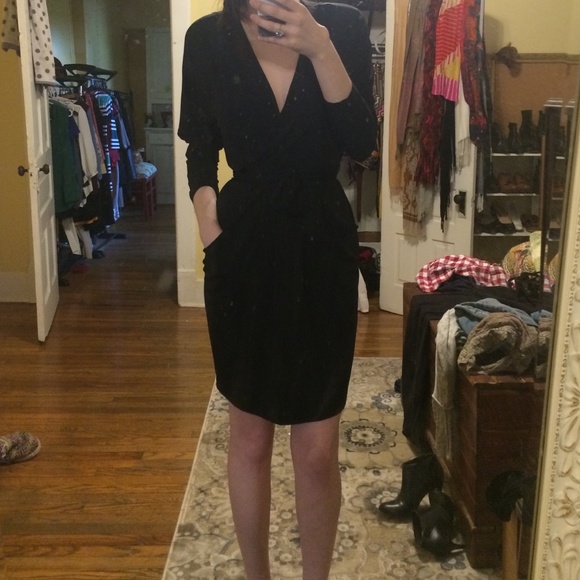 BCBG max azria low-v LBD