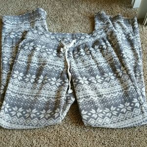 Fleece snowflake sweats