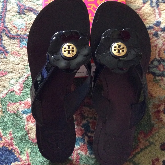 TORY BURCH SANDALS SIZE 9