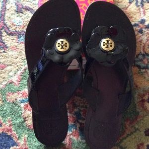 TORY BURCH SANDALS SIZE 9