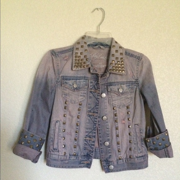 studded jean jacket 💎