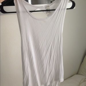white tank