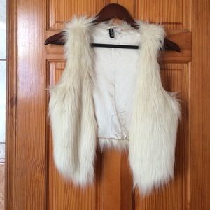 Fur vest