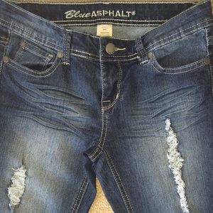 ✨Distressed Skinny Jeans