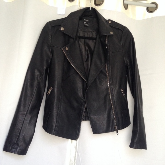 Leather Jacket (RESERVED)‼️