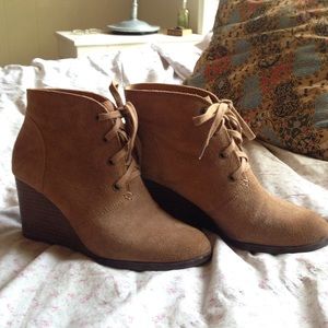 WORN ONCE Lucky Brand Wedge Boots!