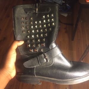 studded boots