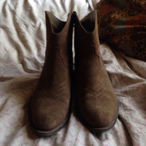 Studded Short Cowboy Boots