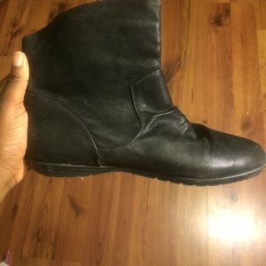 ankle boots