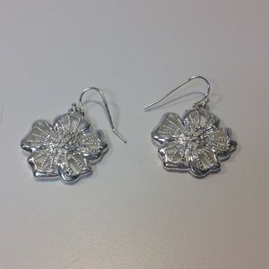 Silver Flower Earrings