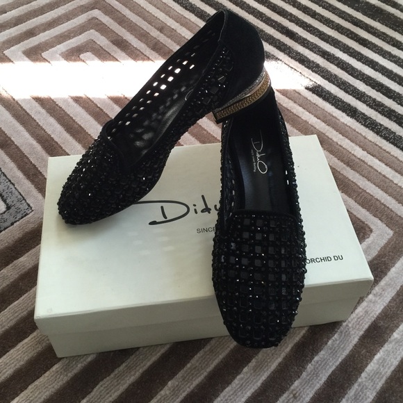 Swarovski crystal casual Mid heel shoes.