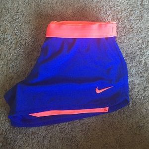 Women's Large Nike Dri-Fit blue/bright pink shorts
