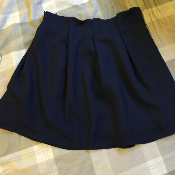 🎉HOST PICK 🎉 TOBI skater skirt