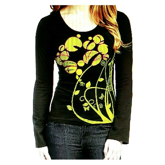 Leopards & roses black top nwt