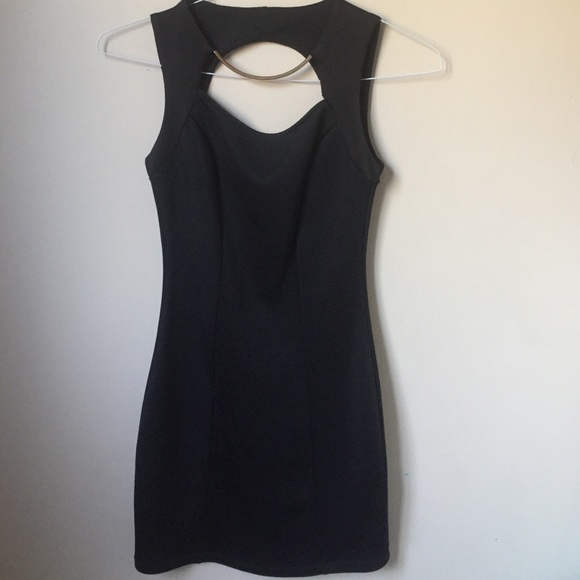 Black dress - Picture 1 of 3