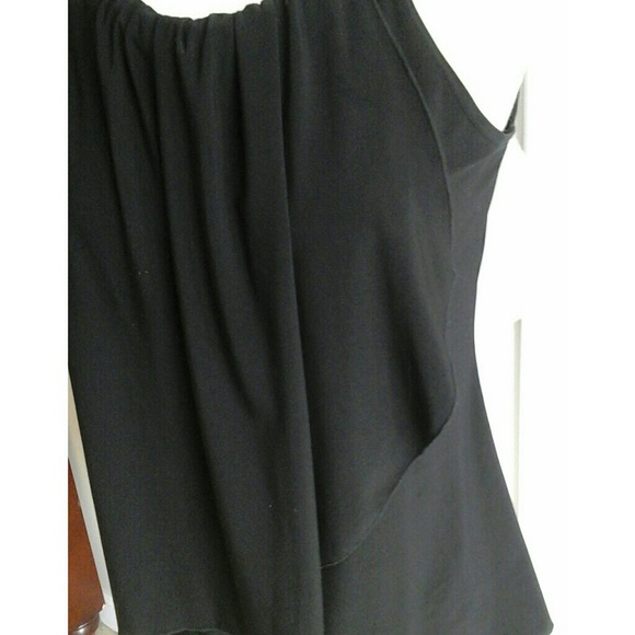 Beautiful draped Blouse by Carole Little sz Medium - Picture 3 of 3