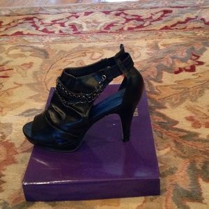 Madden girl heels size 10