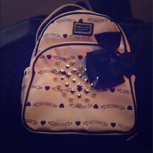 🌟 🌟 SALE 🌟 🌟 Betsey Johnson Signature backpack