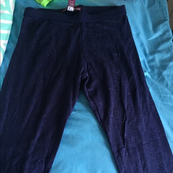 Navy blue leggings