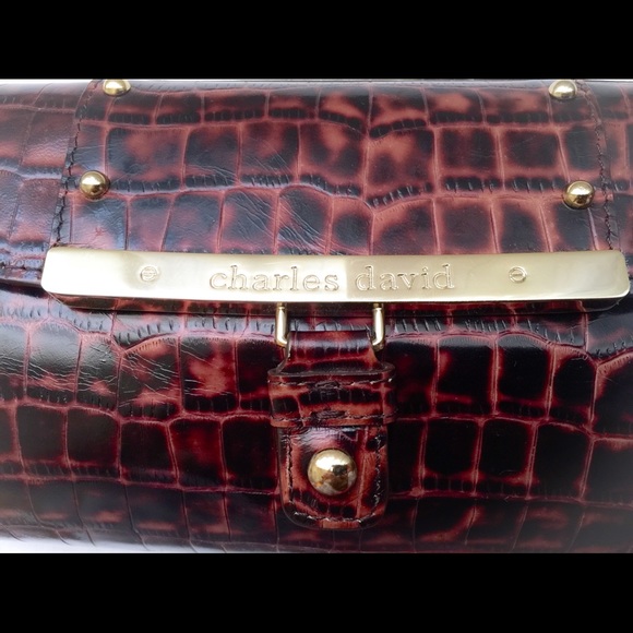 Charles David Clutch - Picture 2 of 4