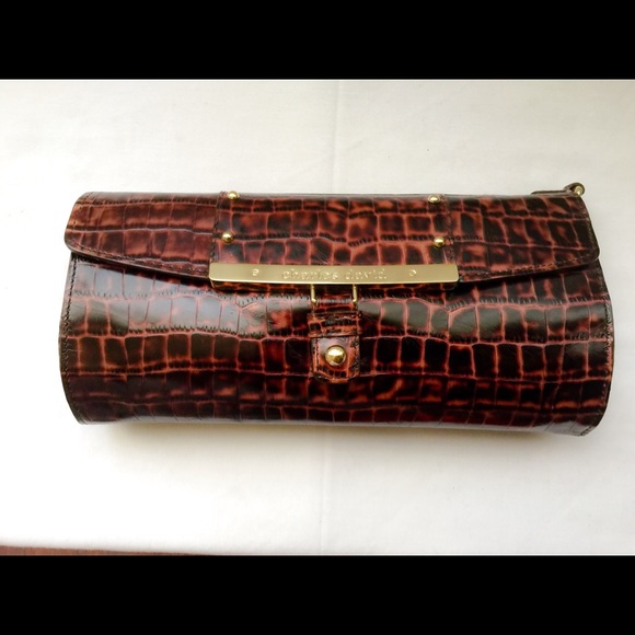 Charles David Clutch - Picture 3 of 4