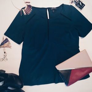 🍍Dark green and black lace top with cutouts