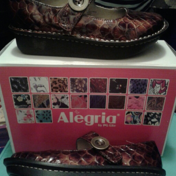 Alegria Shoes