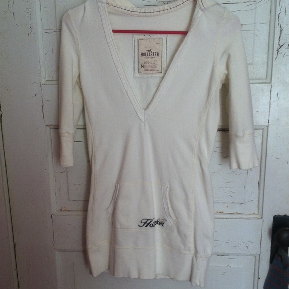 White medium Hollister top